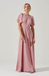 Shorts Sleeve Flare Dress - This retro dress is just what you need to add a bit of color to your wardrobe. It has a crew neck.